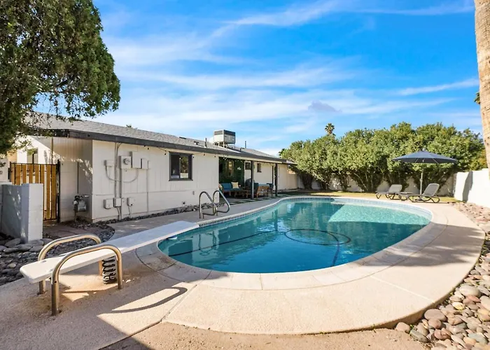 Modern With Pool Near Asu & Scottsdale Сasa de vacaciones