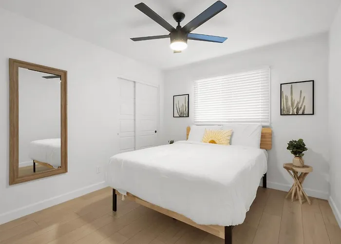 Modern With Pool Near Asu & Scottsdale Tempe