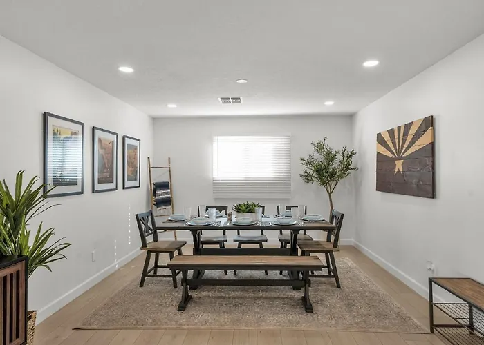 Modern With Pool Near Asu & Scottsdale * Tempe