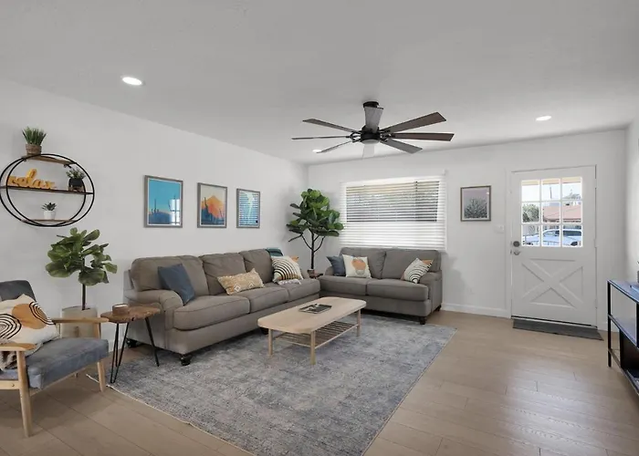 Modern With Pool Near Asu & Scottsdale * Tempe